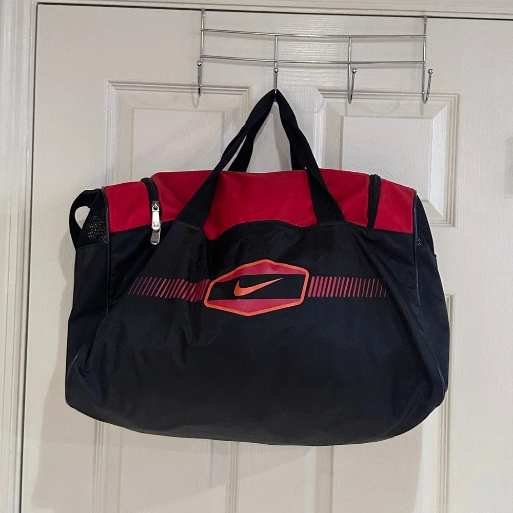 Nike Duffel Bag Black Red Gym Training Sport Travel Weekend Bag 18 inch